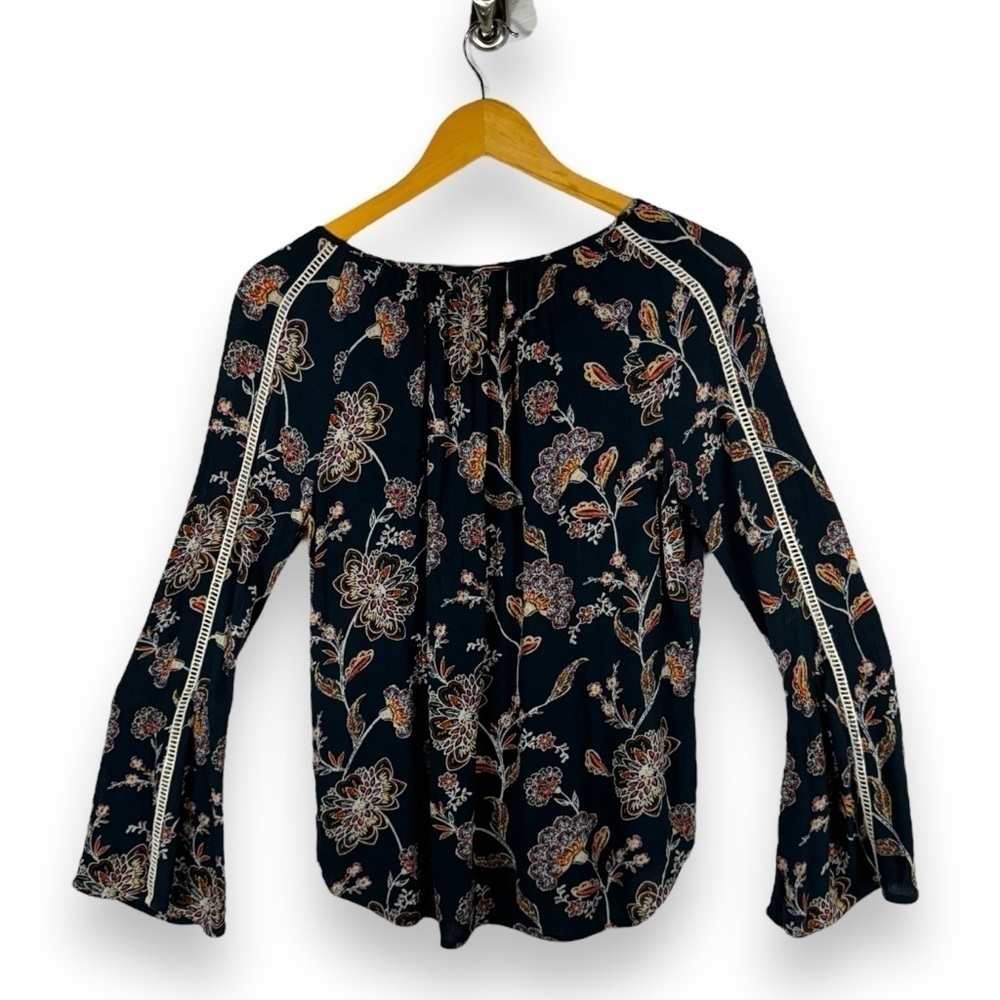 4 for $40 SALE! Lovestitch Floral Print Lace Detail Bell Sleeve Top, Navy, Sz S - Picture 13 of 13